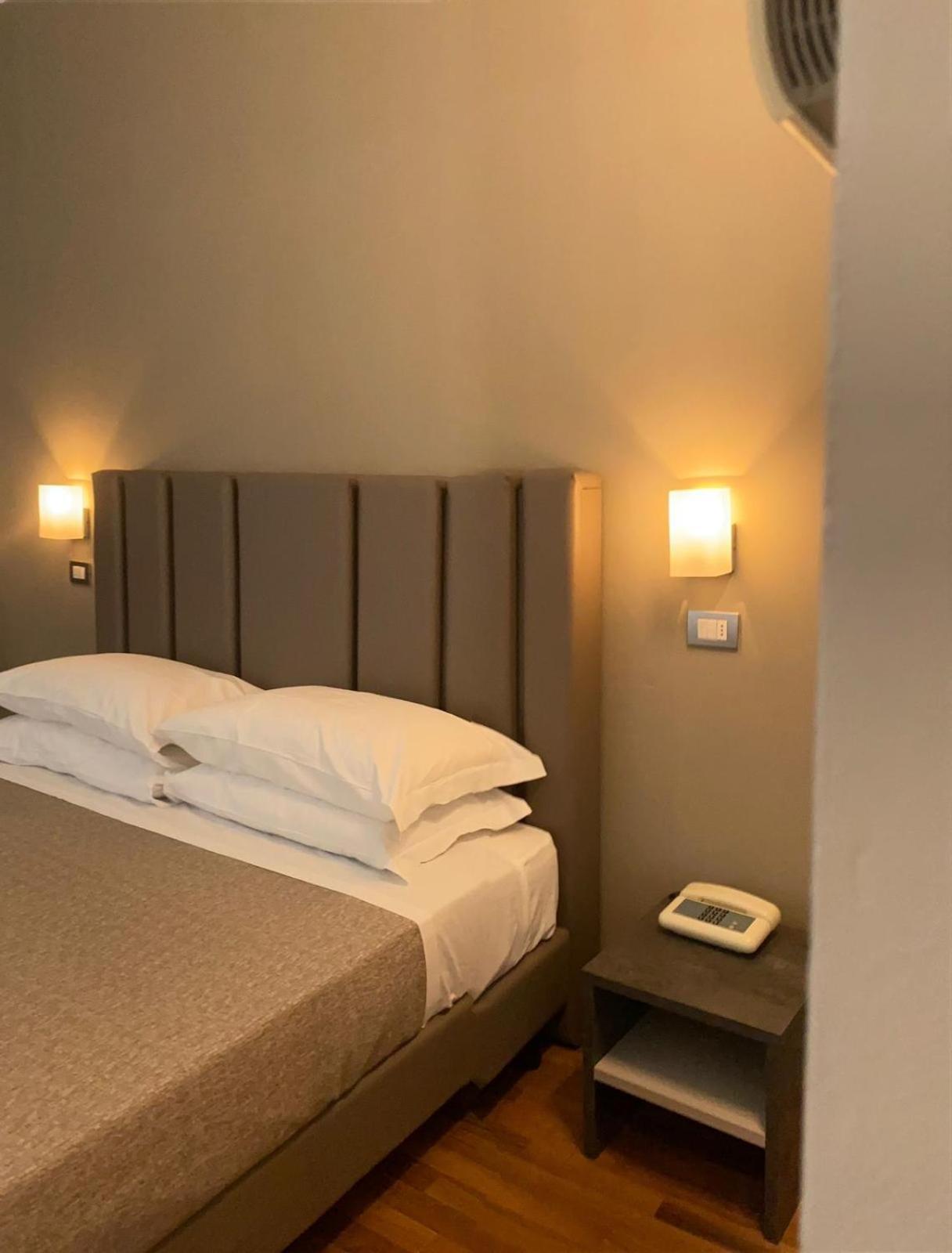 Hotel Golden Rimini Extérieur photo